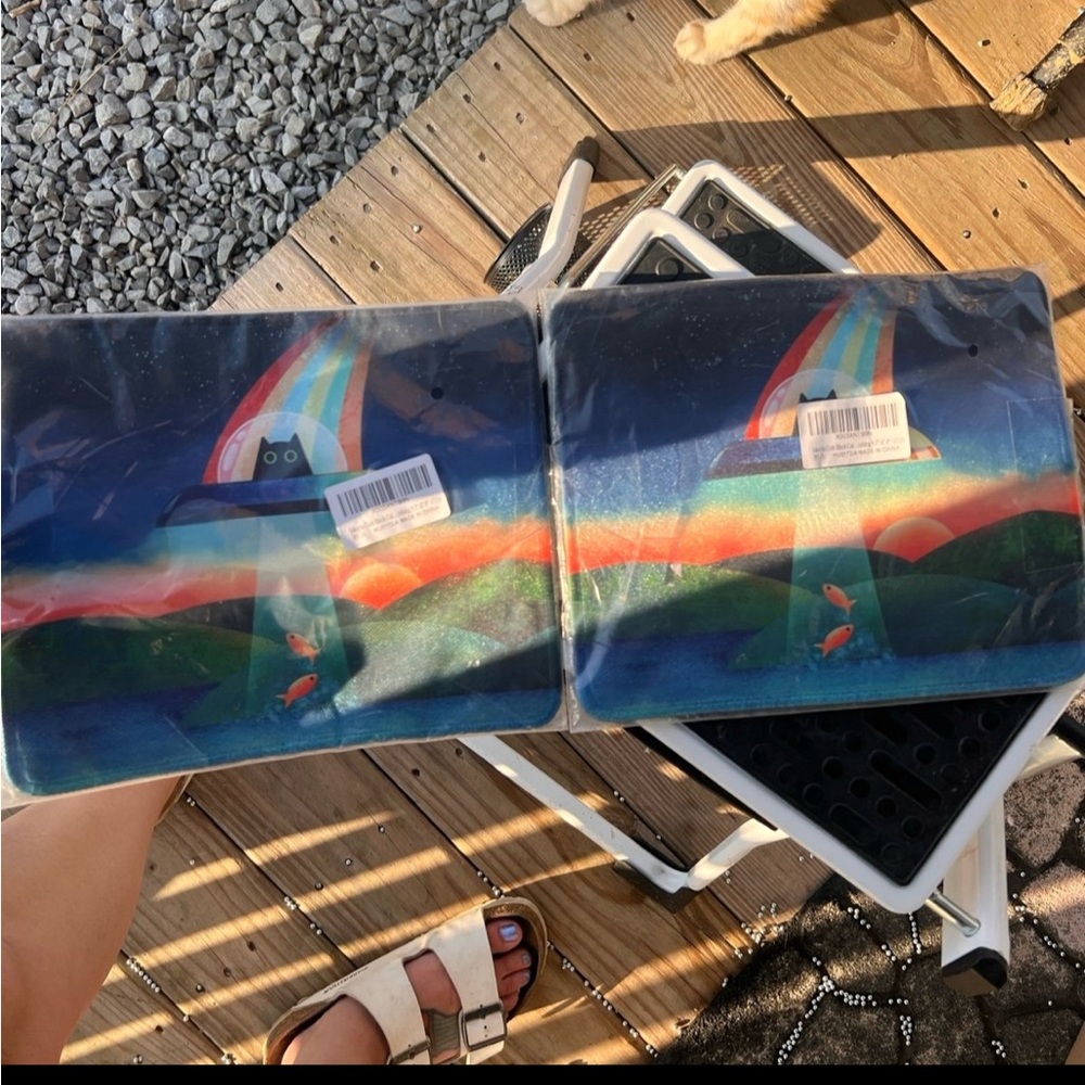 Mouse pads